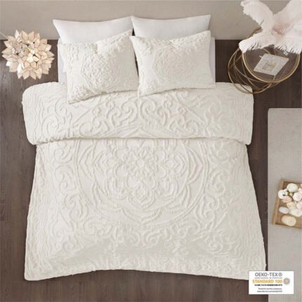 Madison Park Laetitia Tufted Cotton Chenille Medallion Duvet Cover Set in Off White, King / Cal King MP12-5979