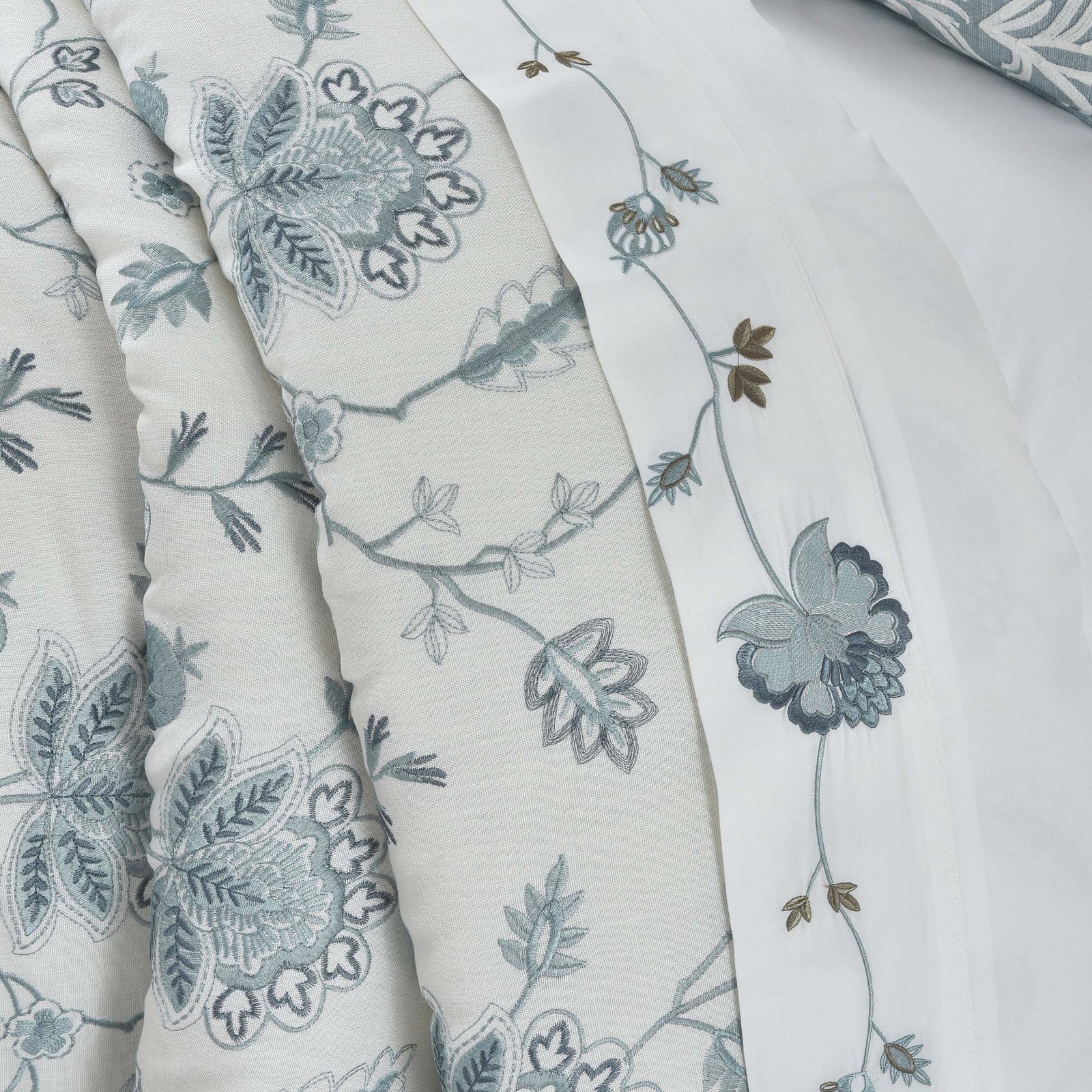 blue-garden-california-king-4-piece-comforter-set-blue-3