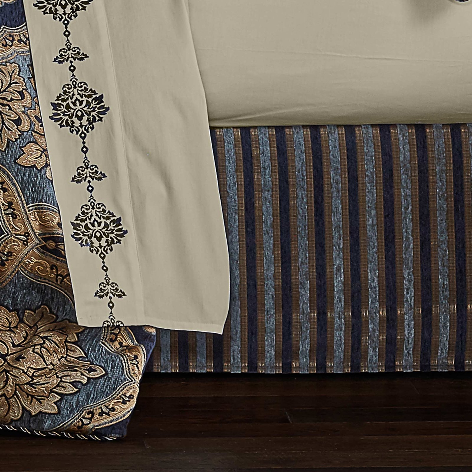 bristol-4-pieces-comforter-set
