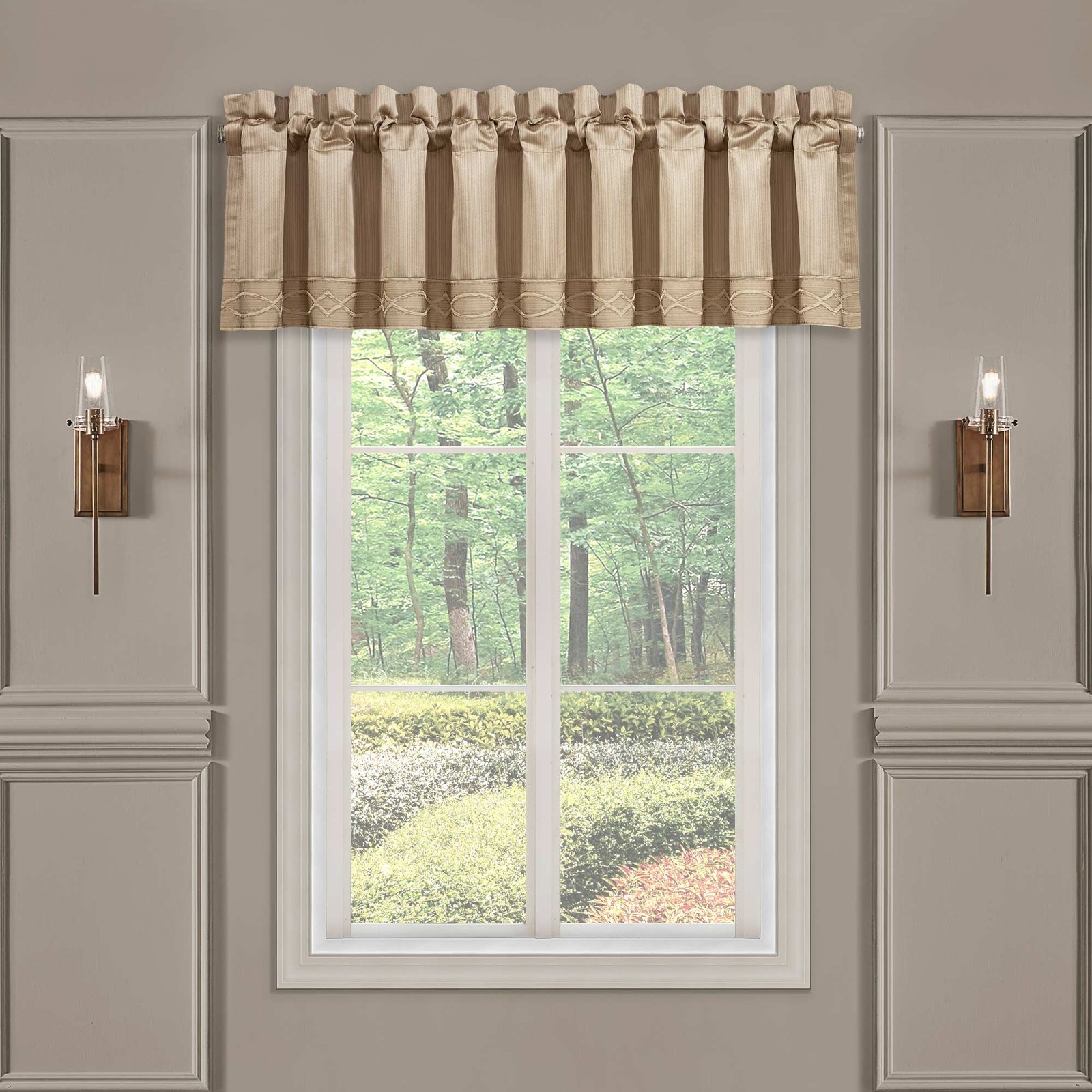 decade-window-straight-valance