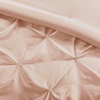 Madison Park Essentials Joella 24 Piece Room in a Bag in Blush, Queen MPE10-809