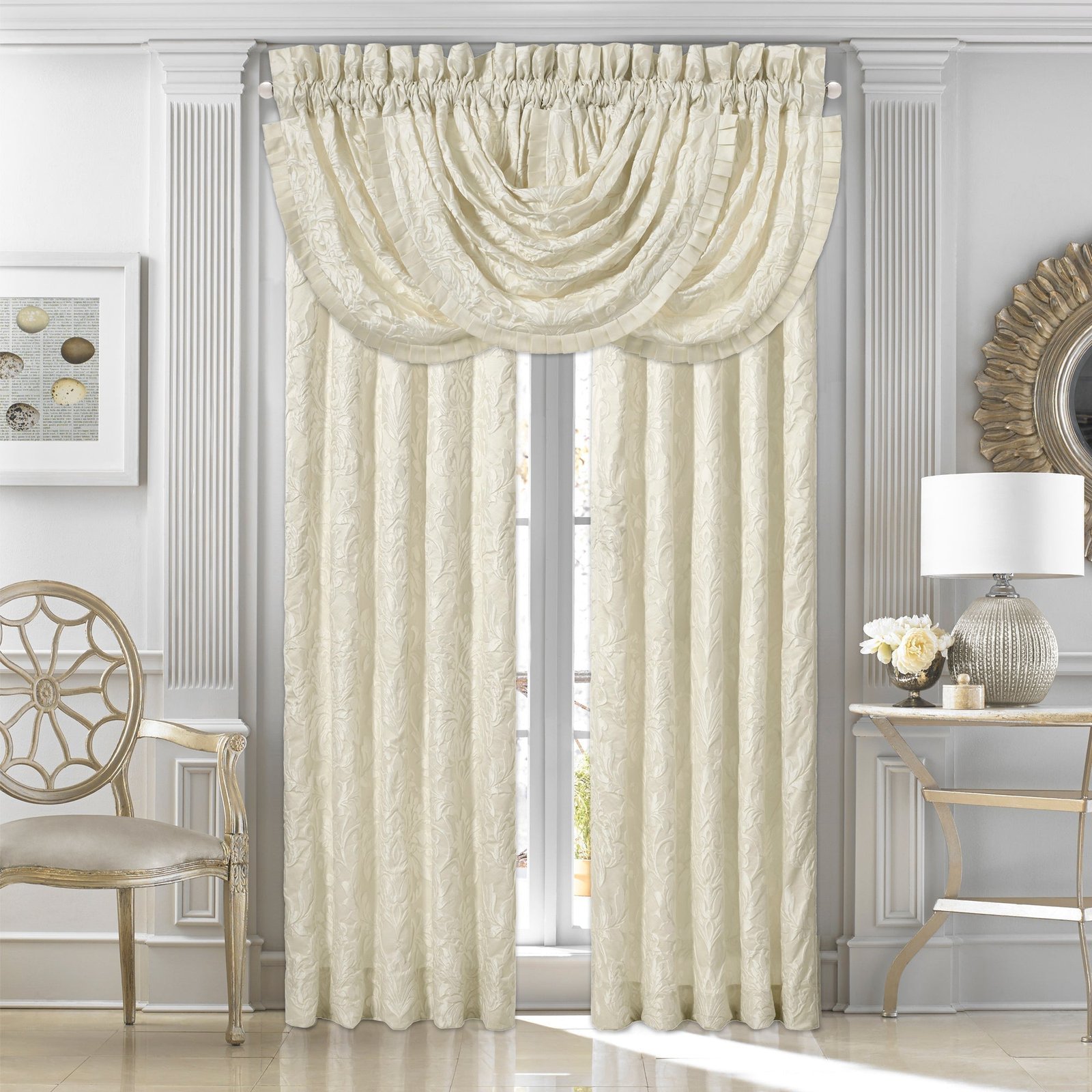 marquis-window-lifestyle_876035d8-5407-4aa3-b51f-3a0f167ca974