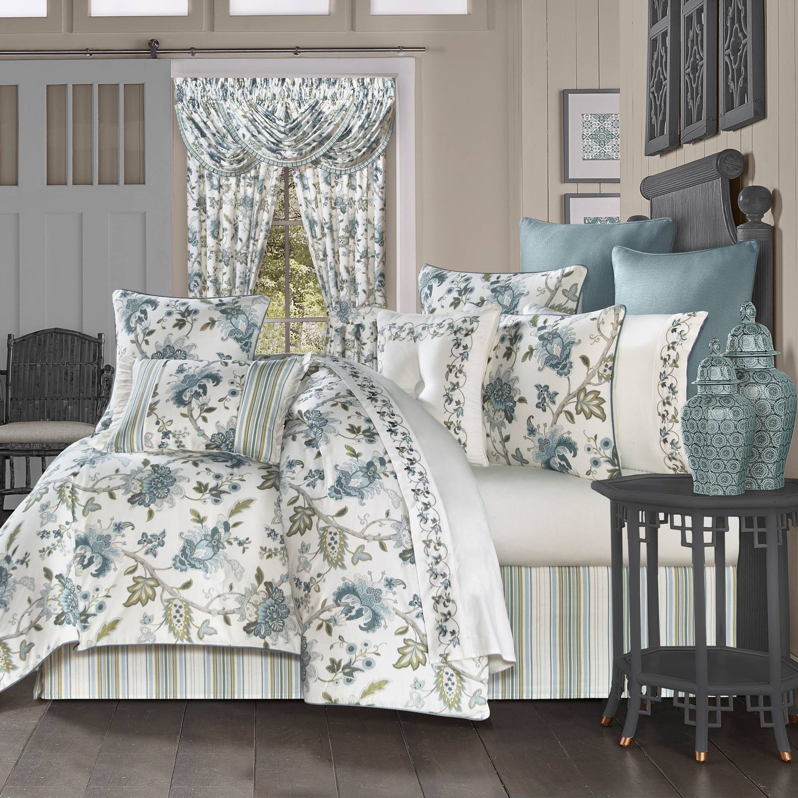 rosanna-queen-4-piece-comforter-set-teal