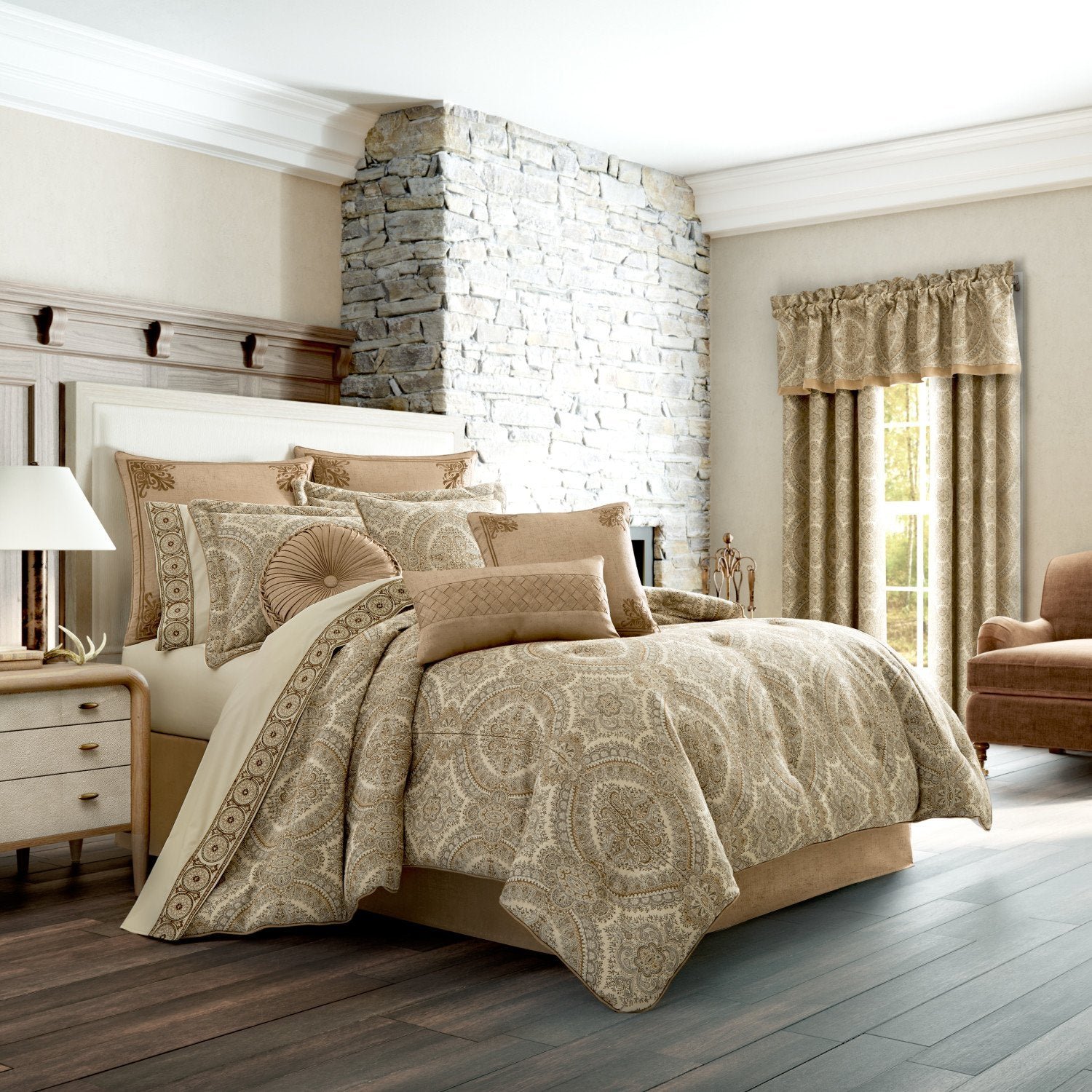 sardinia-gold-comforter-set-sardinia-main-image