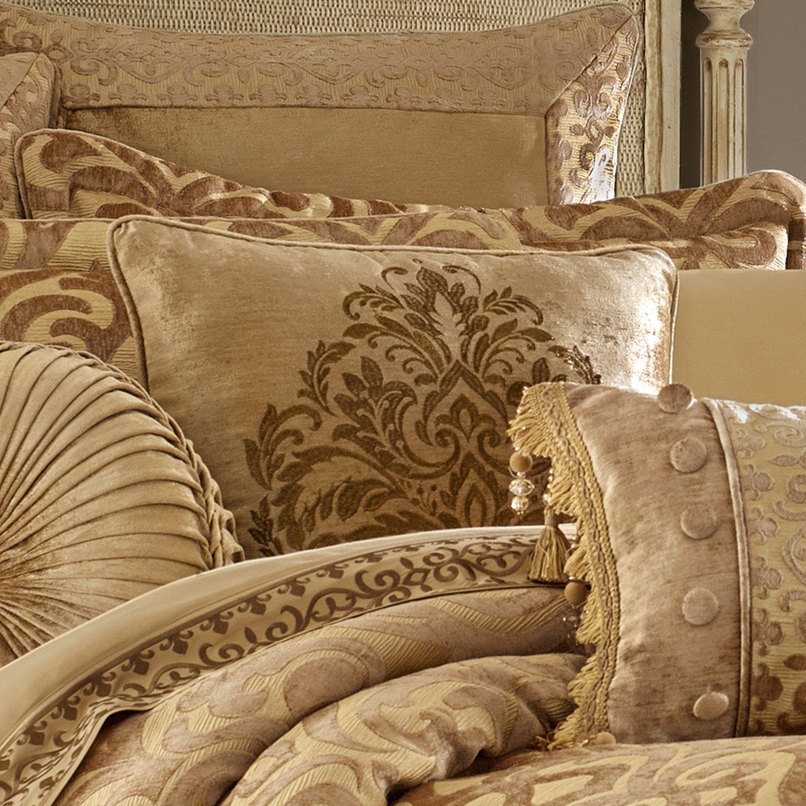 sicily-gold-236603020sqe-ls
