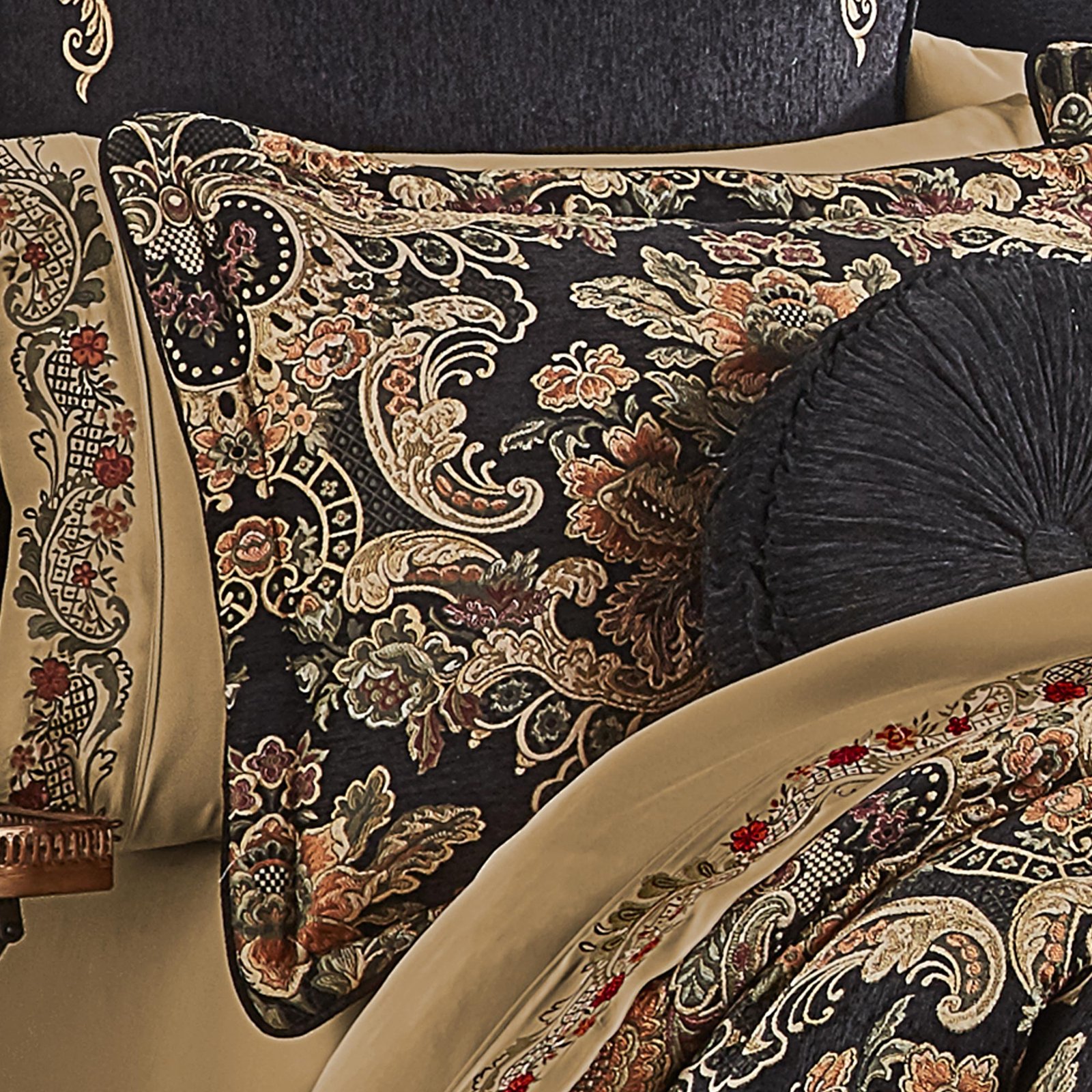 toscano-queen-4-pieces-comforter-set-2