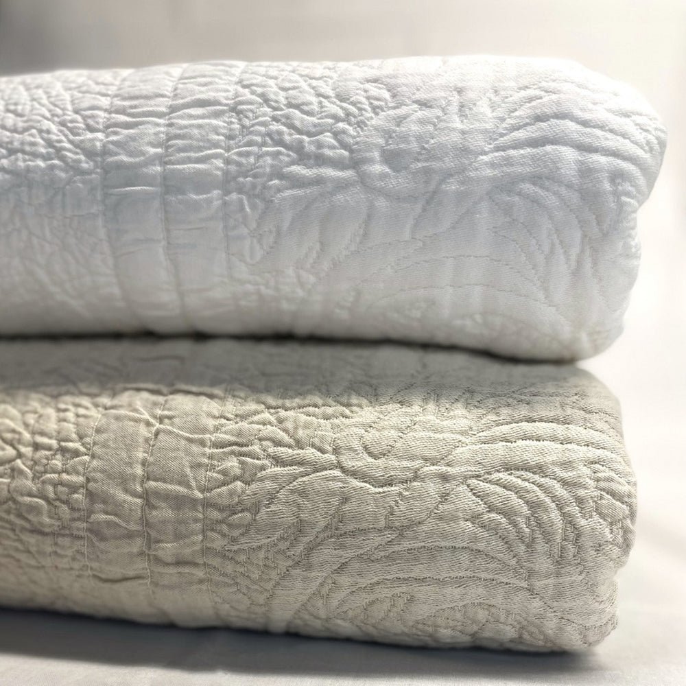 285200___Palmer_Coverlet_Shams_1_2