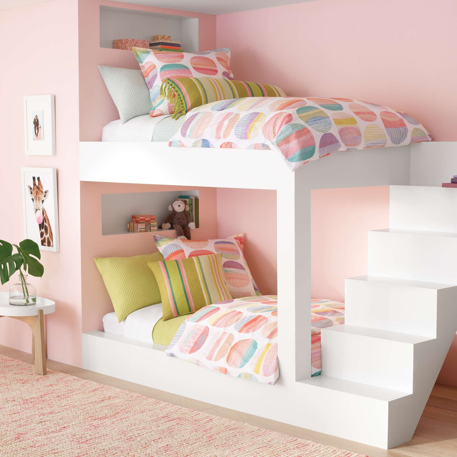 BubbleSkyEuroSham_PC1668_beauty_4