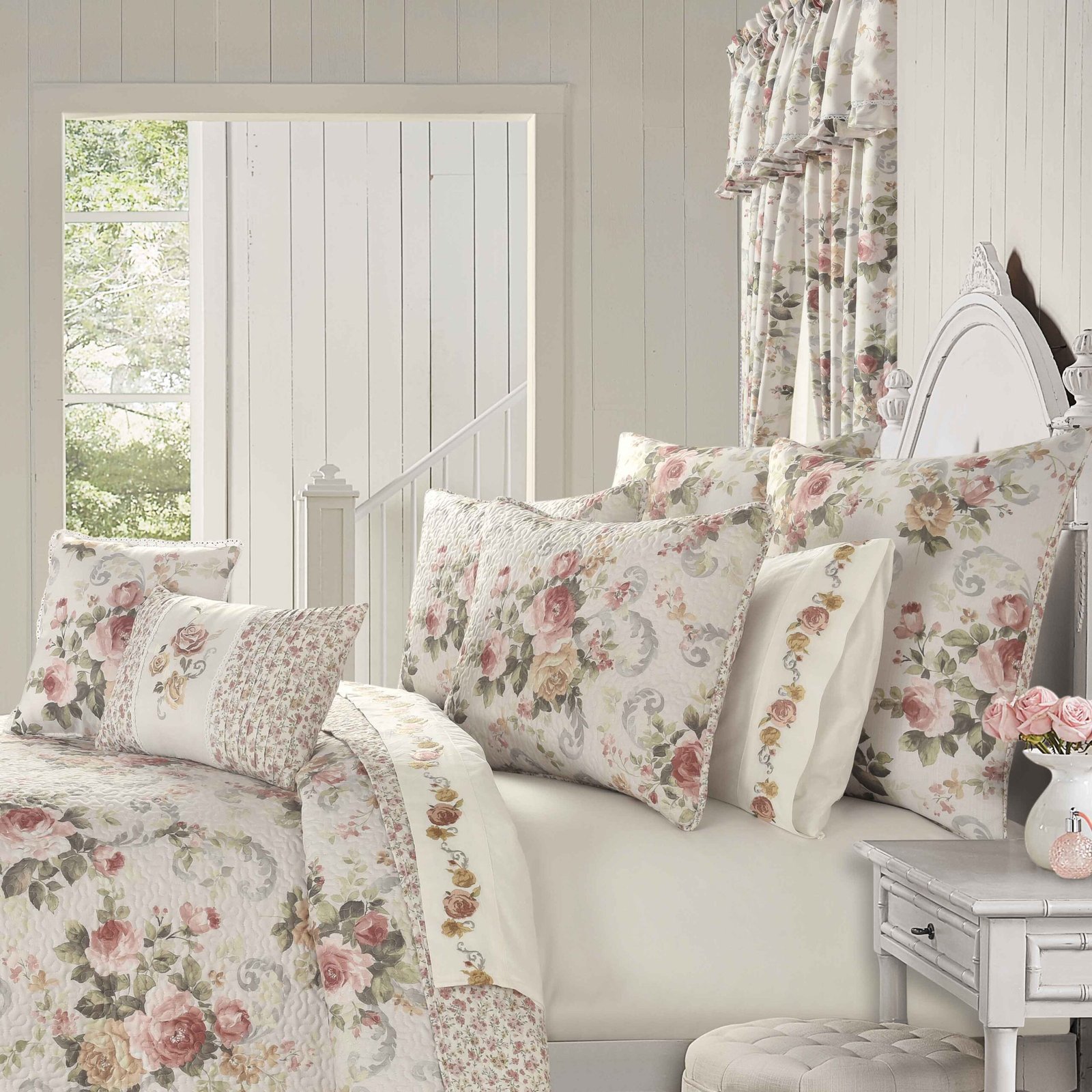 ChablisRoseGold3PieceQuiltSet-2