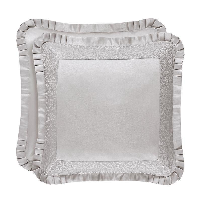 La_Scala_Silver_Euro_Sham_ba3f6752-06be-4a33-956c-8ee6d450862a
