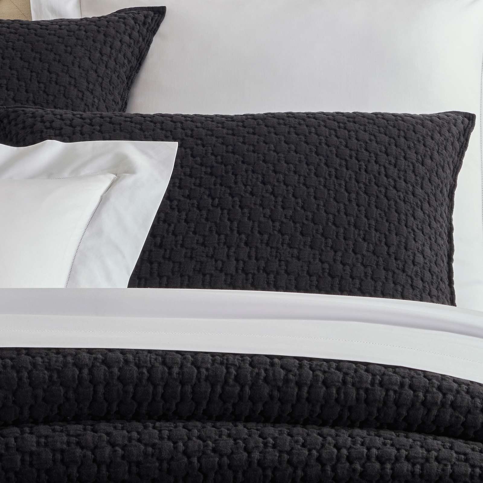 LodiBlackMatelasseSham_LU957_product_list