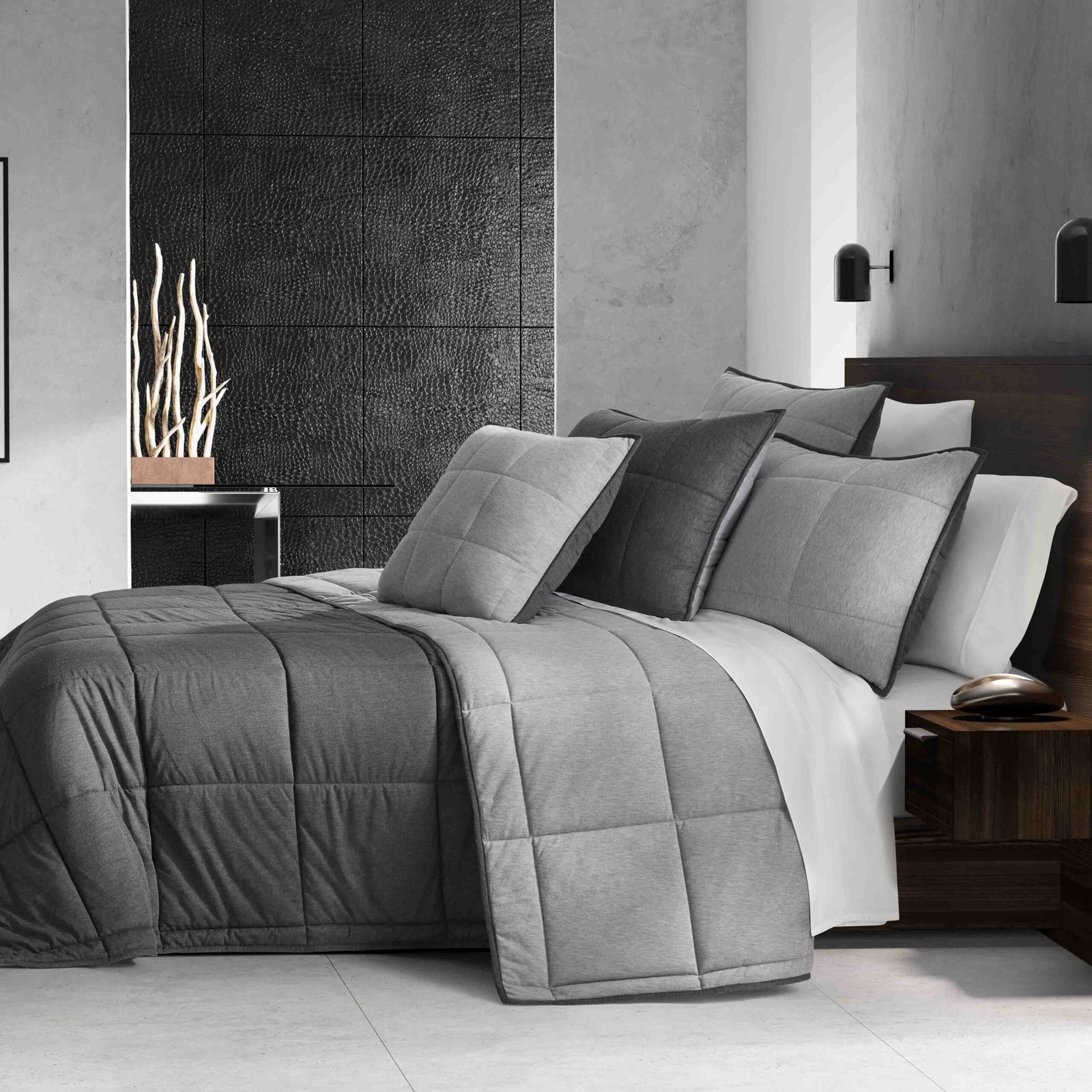 PaxtonGrey3-PieceQuiltSet