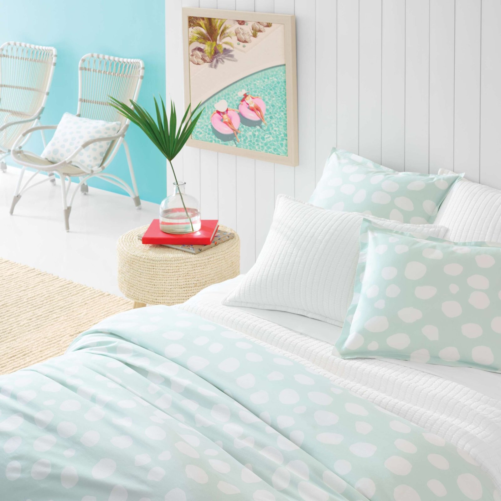 SHAMLanaVoileWhiteQuiltedSham_PC2191_beauty_3