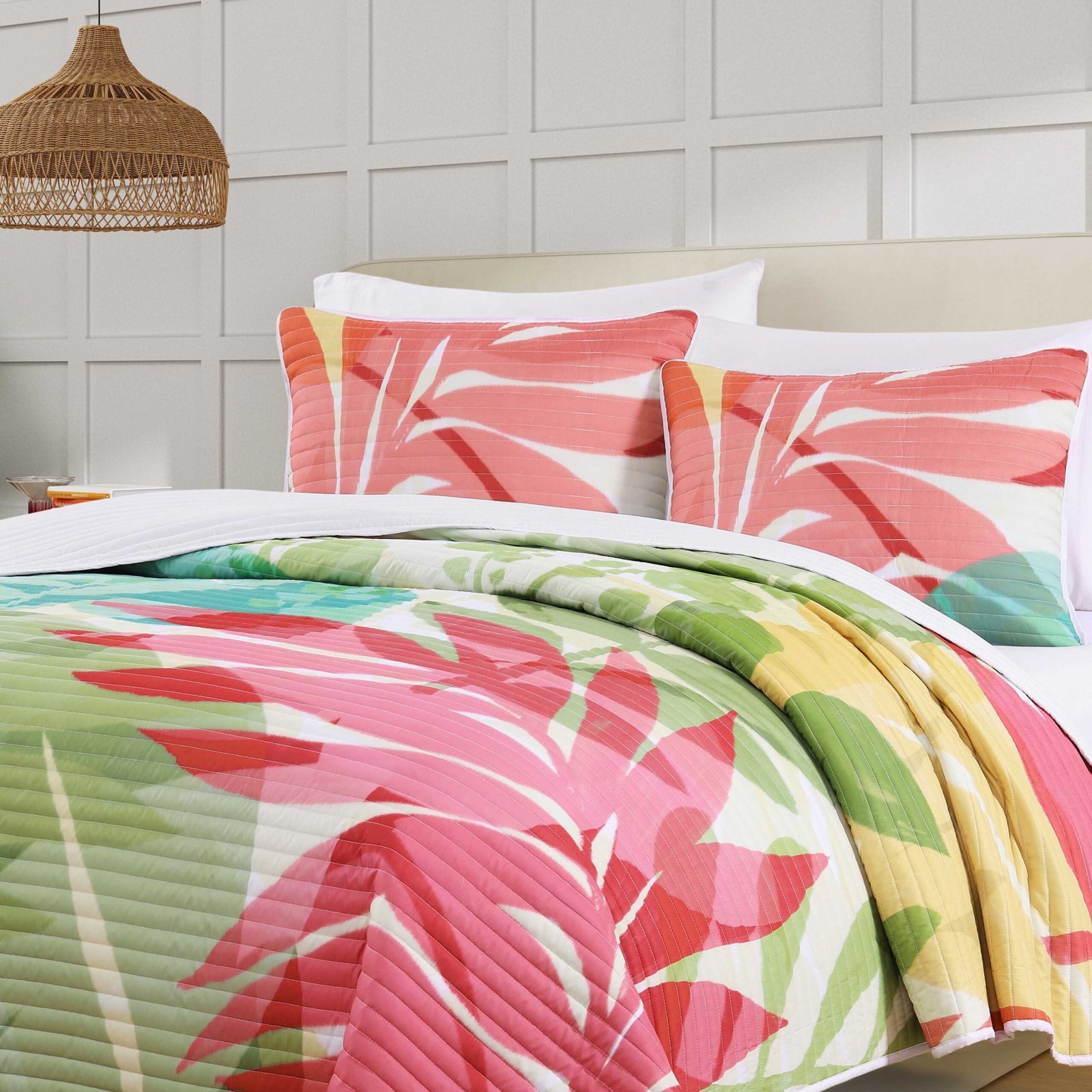 TikiFuchsia3PieceQuiltSet-2