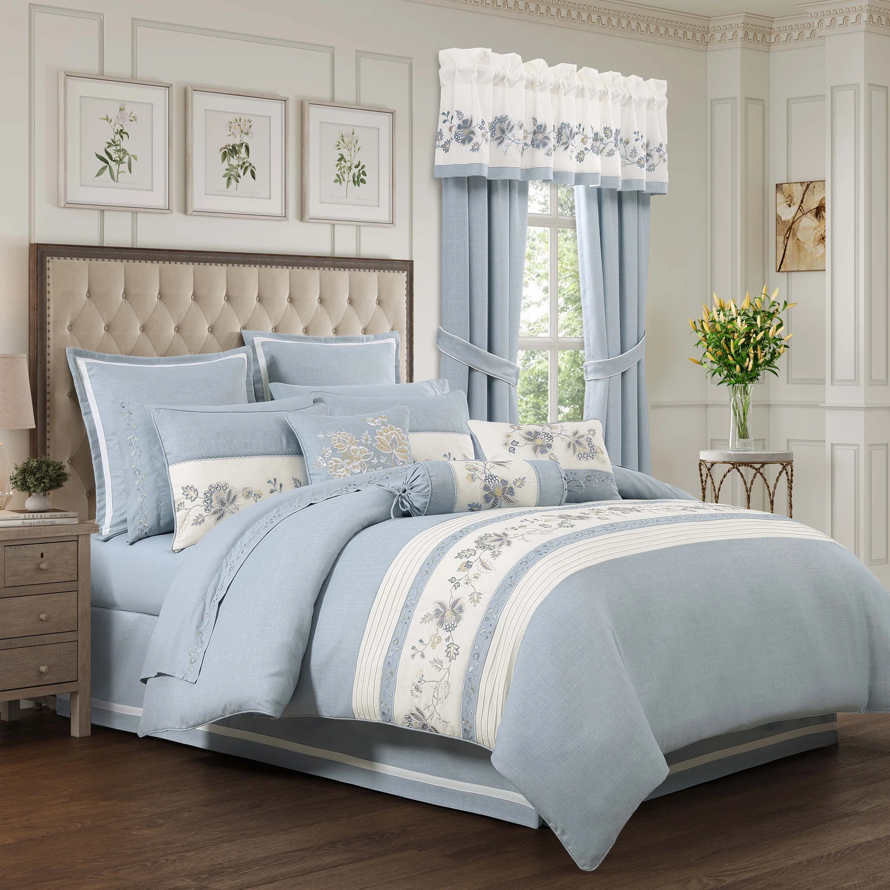 GardenBloomChambray4PieceComforterSet-1
